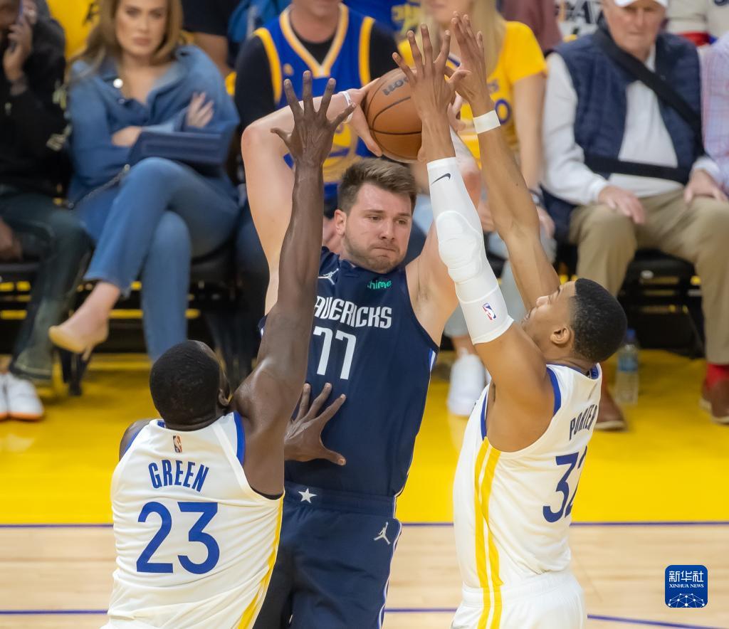 出手依旧维 出手依旧维