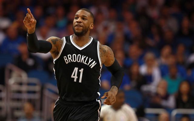 代表在接受 代表在接受