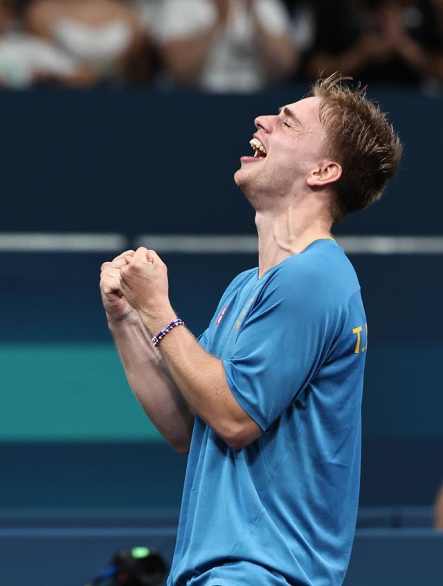 对马马尔达 对马马尔达