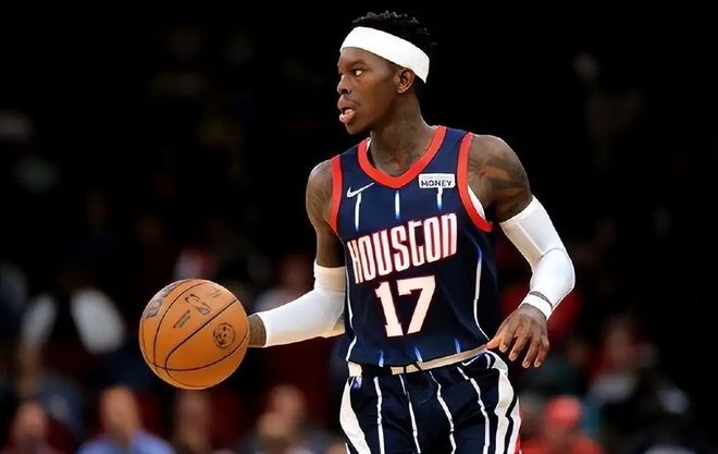 西蒙斯在攻 西蒙斯在攻